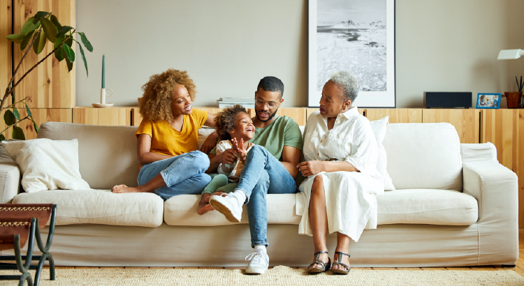 The Benefits of Buying a Multi-Generational Home [INFOGRAPHIC]