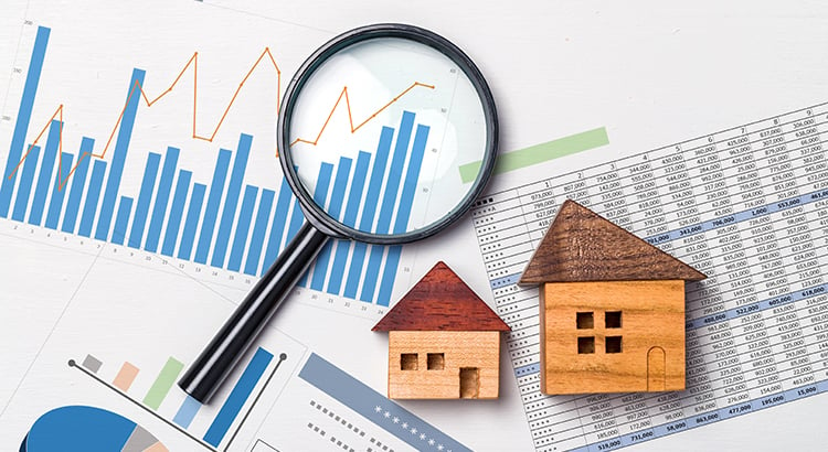 ¿Hacia dónde se dirige el valor de las propiedades en los próximos 12 meses?